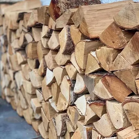 Prázdninový dům Luxurious & Tranquil Staycation - W/ Hot Tub! Burneside